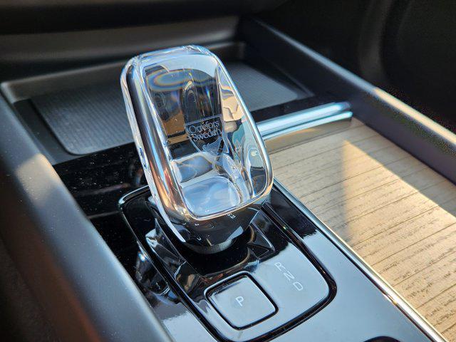 new 2026 Volvo XC60 car, priced at $54,625