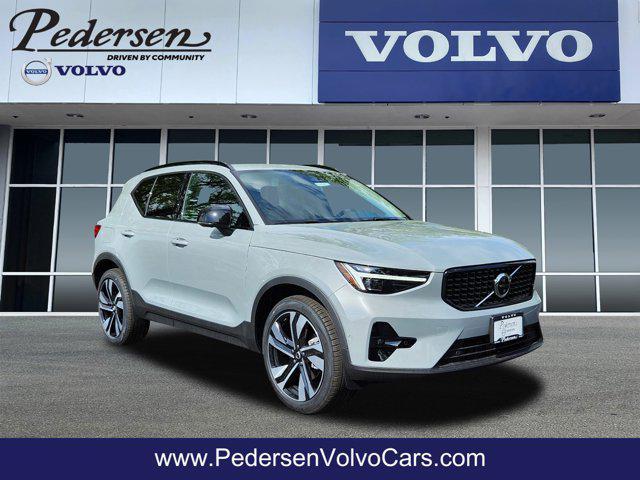 new 2024 Volvo XC40 car, priced at $52,180