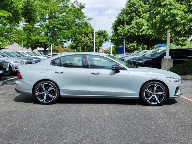 new 2024 Volvo S60 car, priced at $43,925