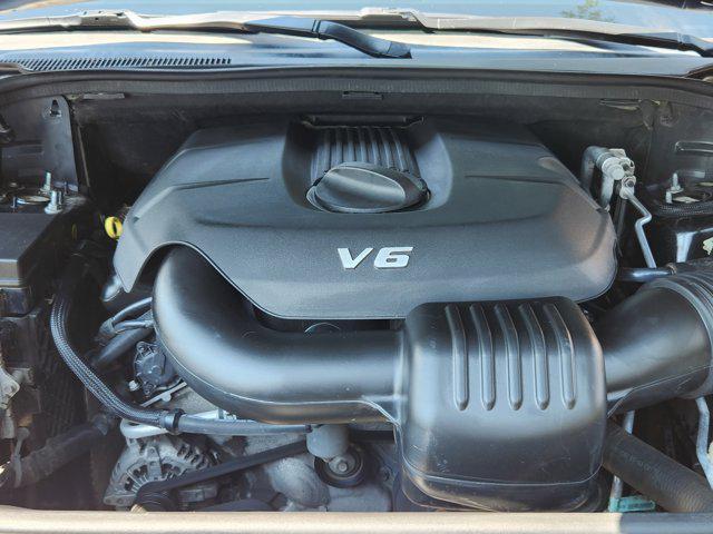 used 2015 Jeep Grand Cherokee car, priced at $13,689