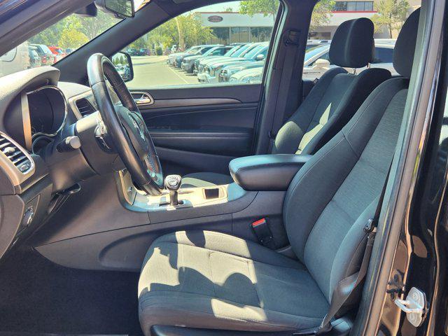 used 2015 Jeep Grand Cherokee car, priced at $13,689