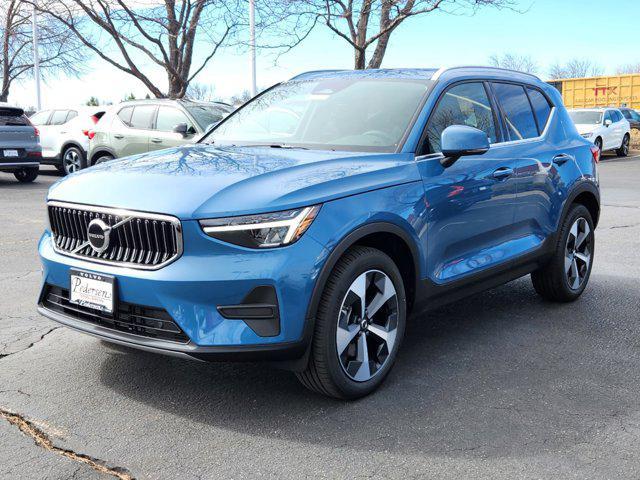new 2025 Volvo XC40 car, priced at $45,955