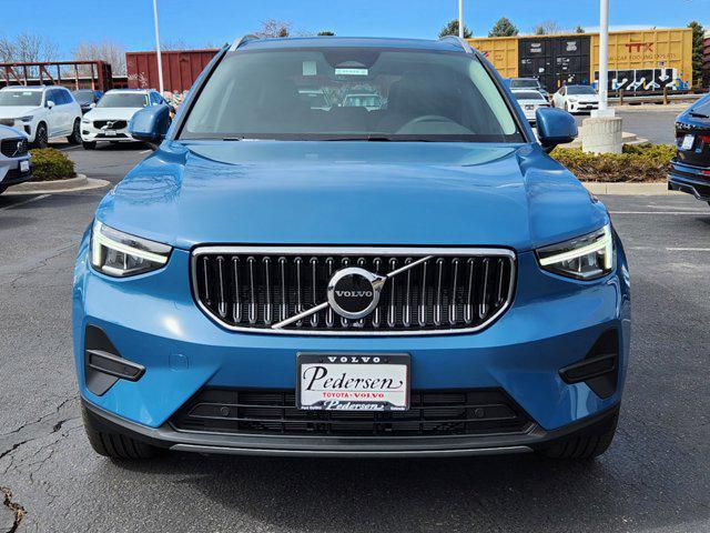 new 2025 Volvo XC40 car, priced at $45,955