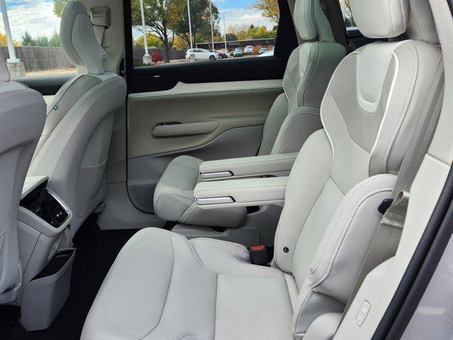 new 2025 Volvo EX90 car, priced at $78,060