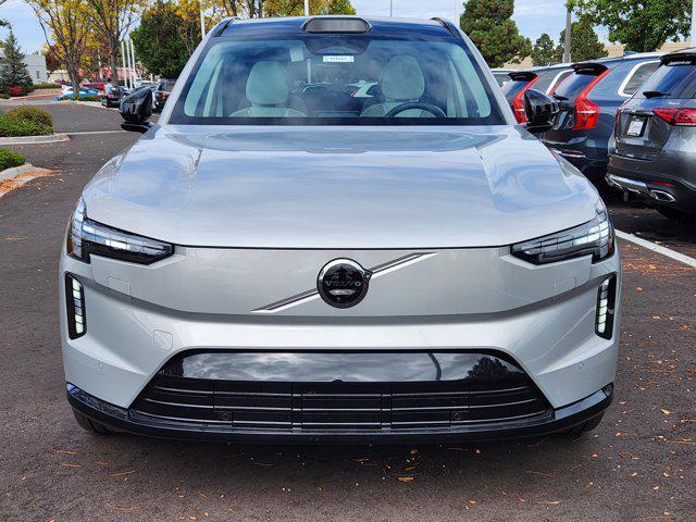 new 2025 Volvo EX90 car, priced at $78,060