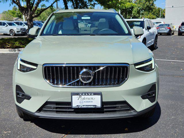 new 2025 Volvo XC40 car, priced at $49,215