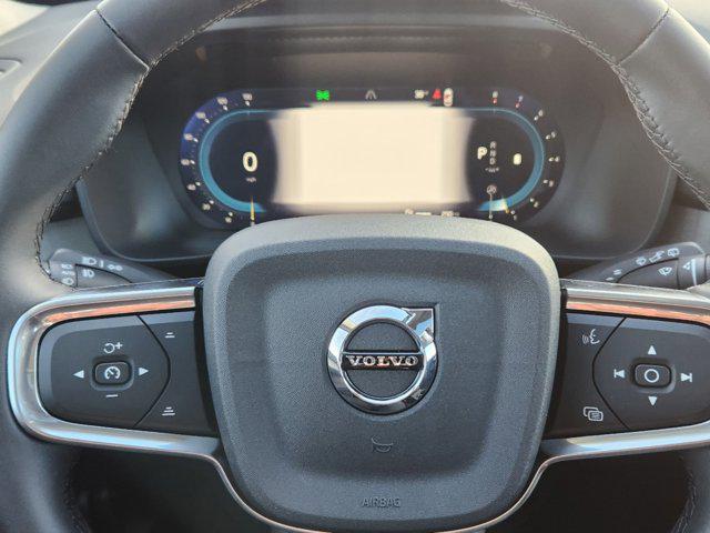 new 2025 Volvo XC40 car, priced at $46,705
