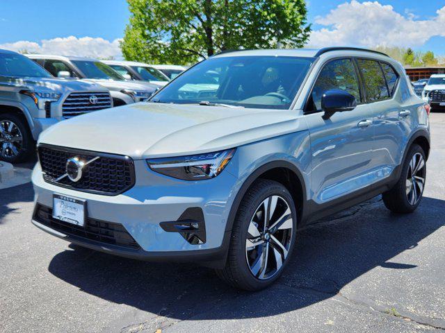 new 2024 Volvo XC40 car, priced at $52,385