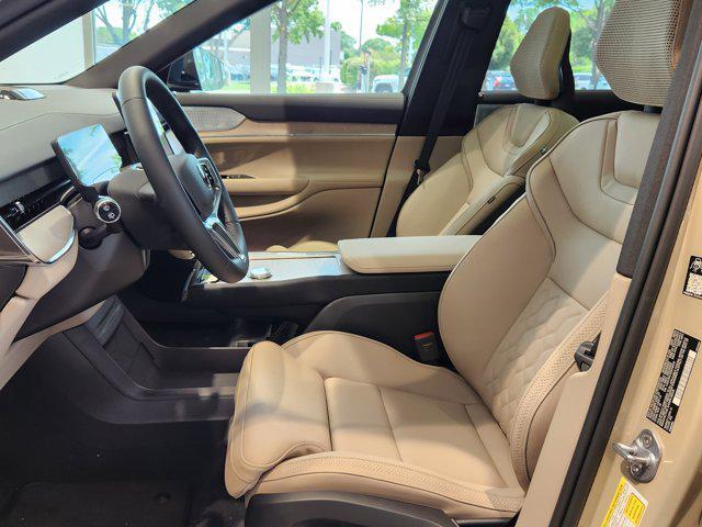 new 2025 Volvo EX90 car, priced at $82,140