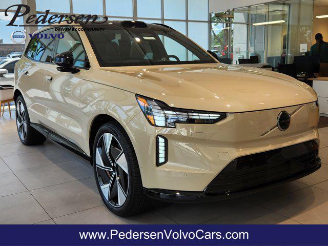 new 2025 Volvo EX90 car, priced at $82,140