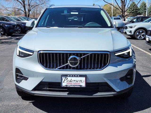 new 2025 Volvo XC40 car, priced at $48,475