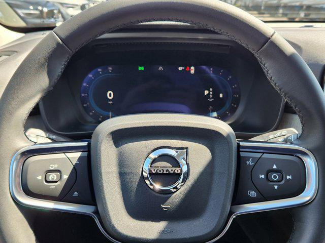 new 2025 Volvo XC40 car, priced at $48,475