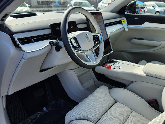 new 2025 Volvo EX90 car, priced at $87,535