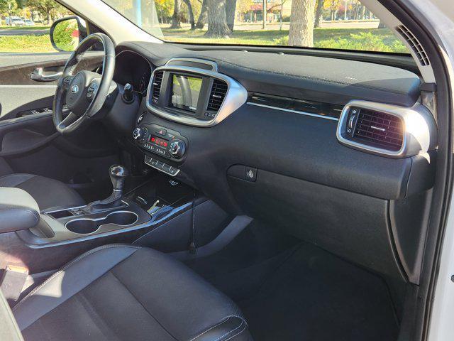 used 2016 Kia Sorento car, priced at $13,490