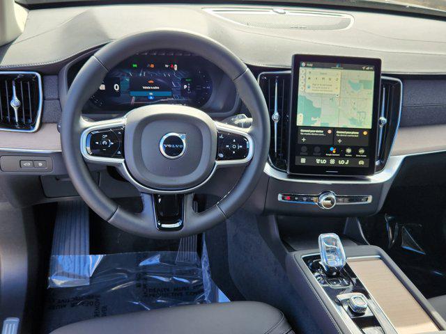 new 2026 Volvo XC90 Plug-In Hybrid car, priced at $76,625