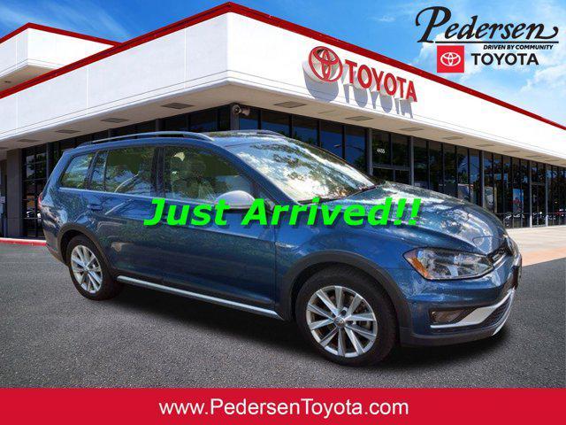 used 2017 Volkswagen Golf Alltrack car, priced at $18,890