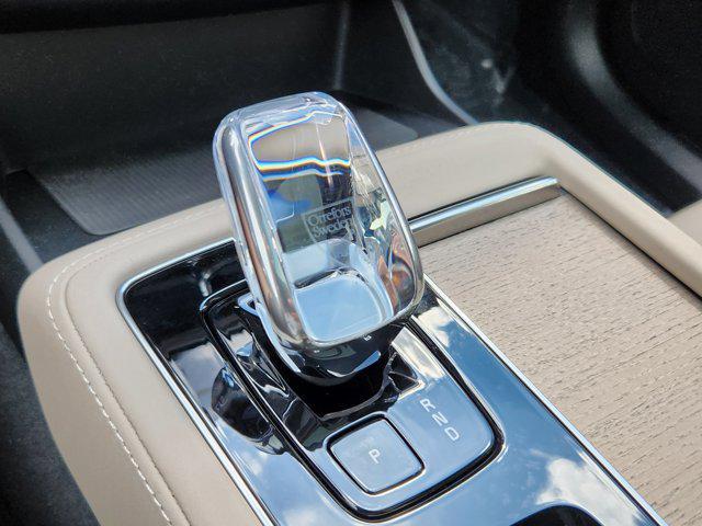 new 2026 Volvo XC90 Plug-In Hybrid car, priced at $76,535