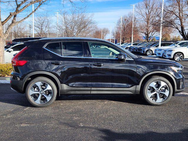 new 2025 Volvo XC40 car, priced at $40,515
