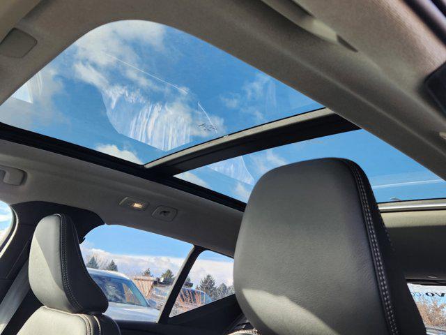 new 2025 Volvo XC40 car, priced at $40,515