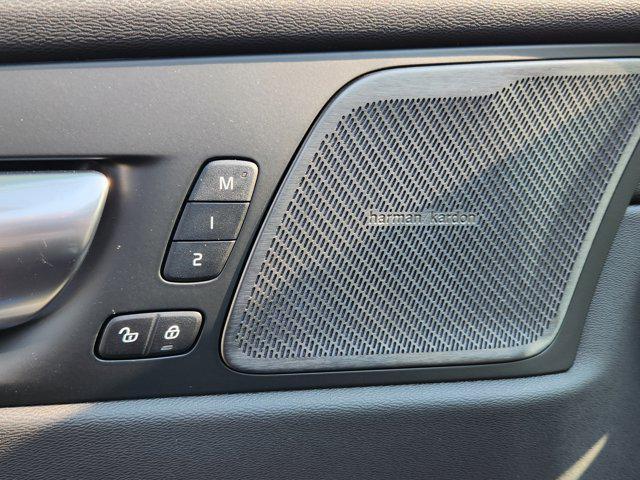 new 2026 Volvo XC60 car, priced at $54,850