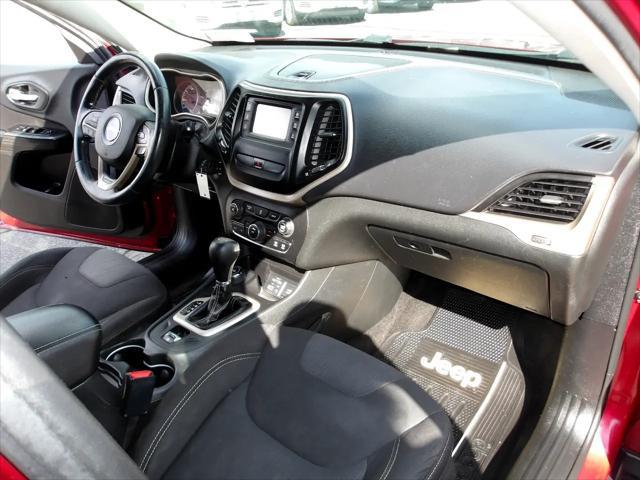 used 2015 Jeep Cherokee car