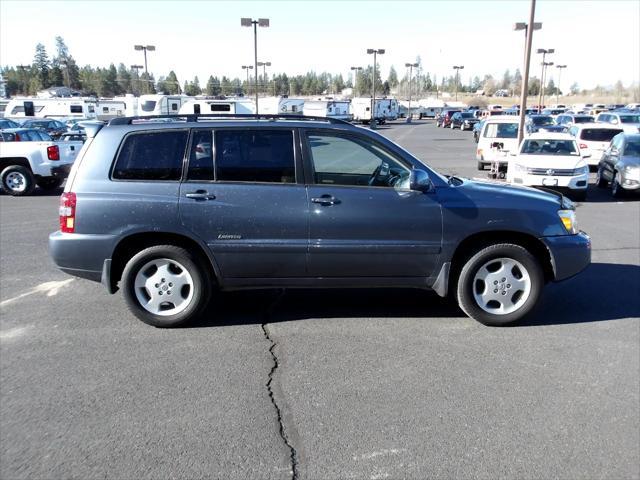 used 2006 Toyota Highlander car, priced at $11,995