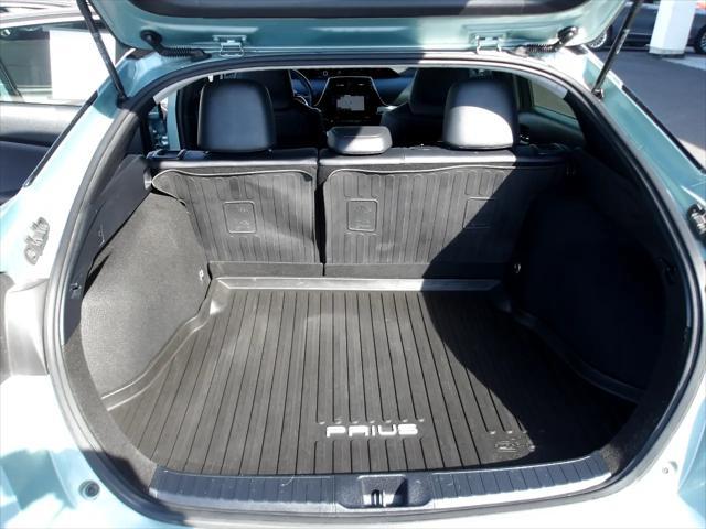used 2017 Toyota Prius car, priced at $9,995