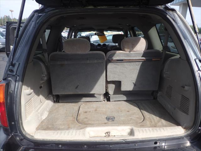 used 2004 GMC Envoy XL car, priced at $3,995