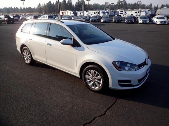 used 2016 Volkswagen Golf SportWagen car, priced at $12,289