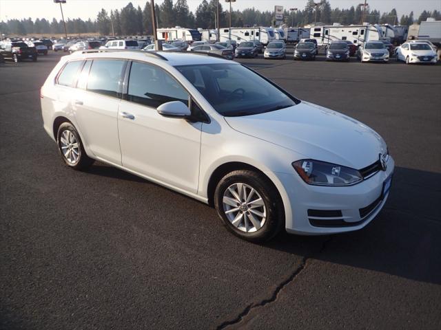 used 2016 Volkswagen Golf SportWagen car, priced at $11,989