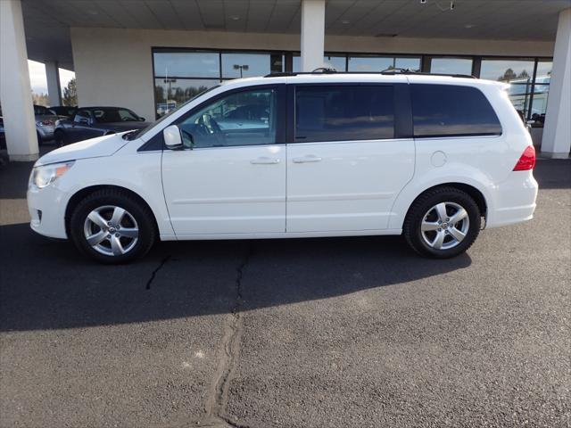 used 2009 Volkswagen Routan car, priced at $7,245