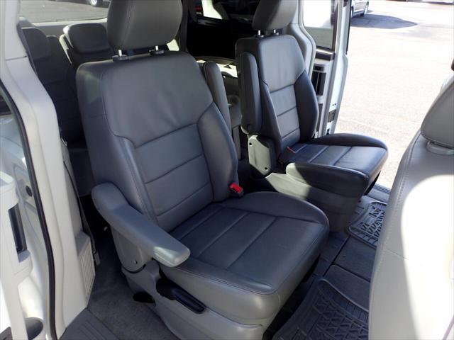 used 2009 Volkswagen Routan car, priced at $7,745