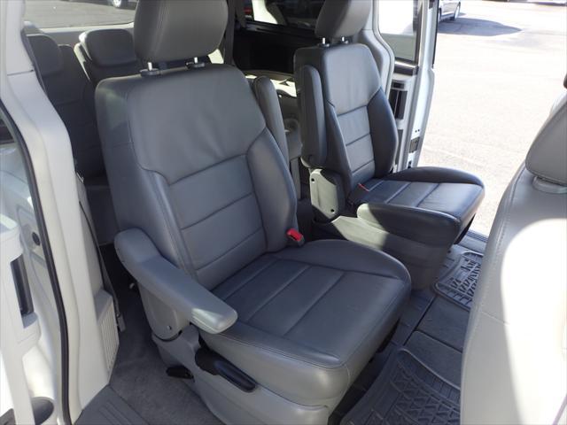 used 2009 Volkswagen Routan car, priced at $7,245