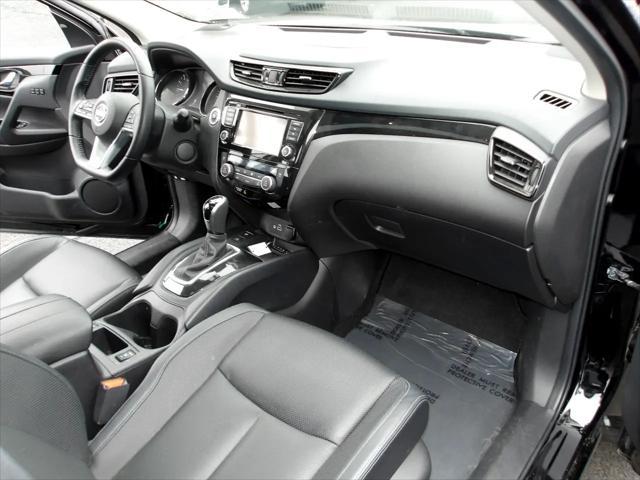 used 2022 Nissan Rogue Sport car, priced at $27,995