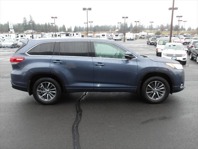 used 2017 Toyota Highlander car, priced at $16,245