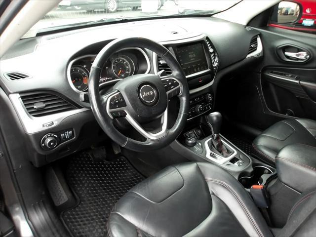 used 2015 Jeep Cherokee car, priced at $10,995