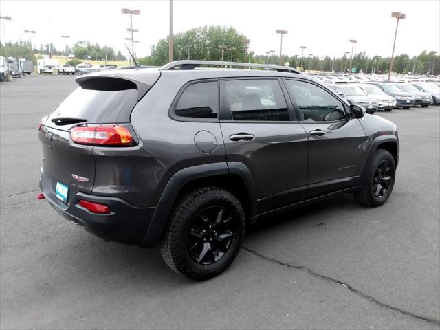 used 2015 Jeep Cherokee car, priced at $10,995