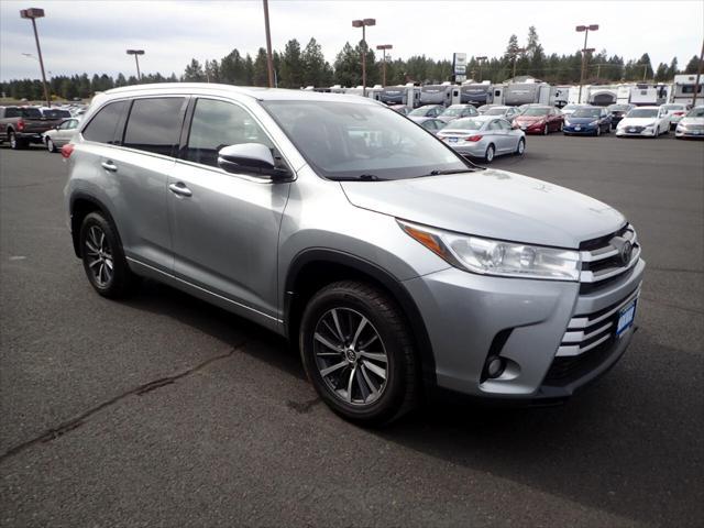 used 2017 Toyota Highlander car, priced at $17,739