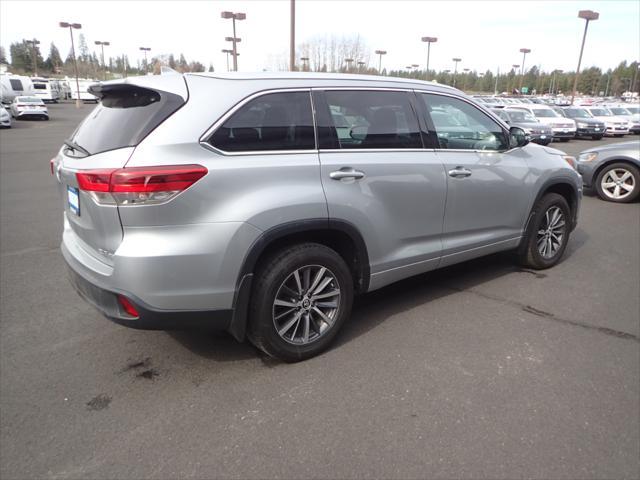 used 2017 Toyota Highlander car, priced at $17,239