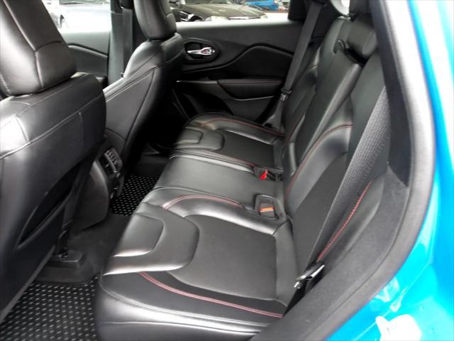 used 2021 Jeep Cherokee car