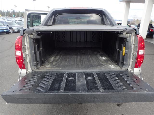 used 2008 Chevrolet Avalanche car, priced at $9,989