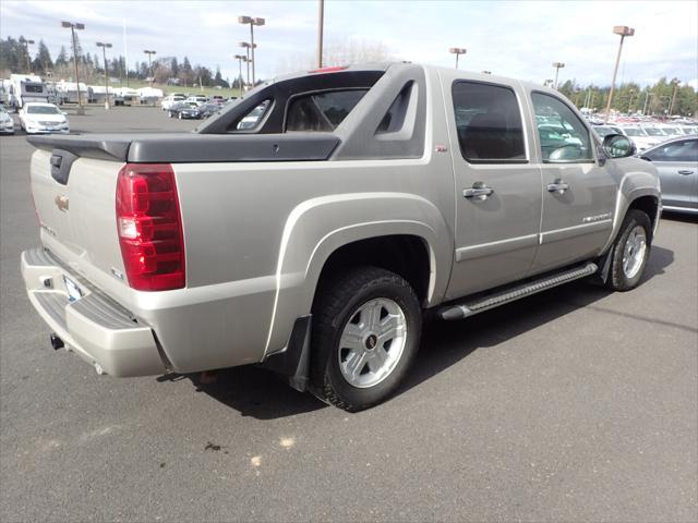 used 2008 Chevrolet Avalanche car, priced at $9,989