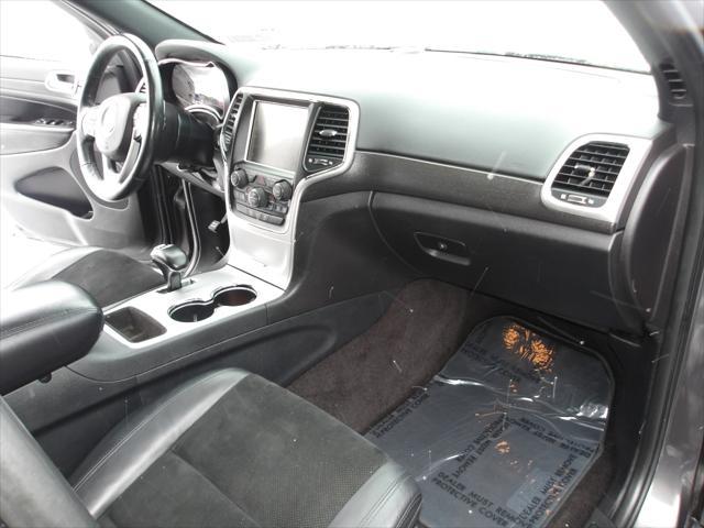 used 2015 Jeep Grand Cherokee car, priced at $11,995