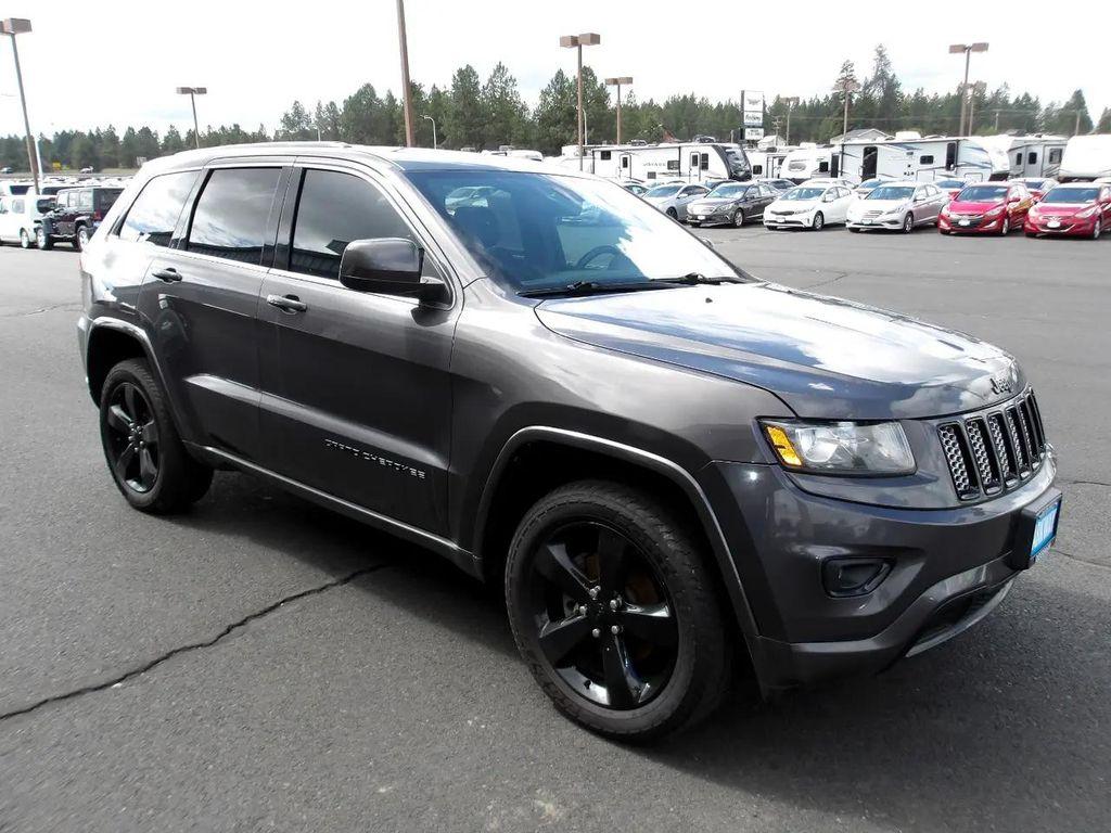 used 2015 Jeep Grand Cherokee car, priced at $10,995