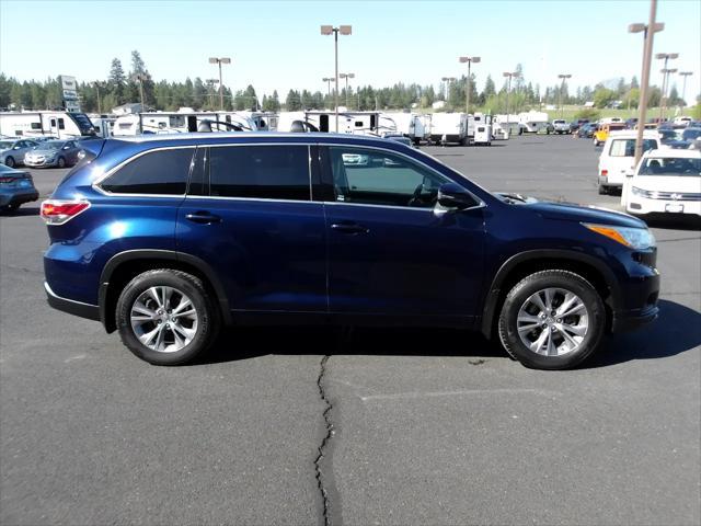 used 2014 Toyota Highlander car