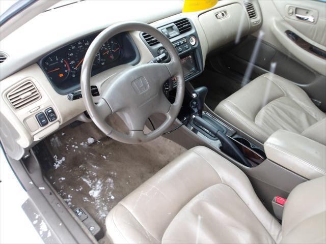 used 2000 Honda Accord car, priced at $2,995