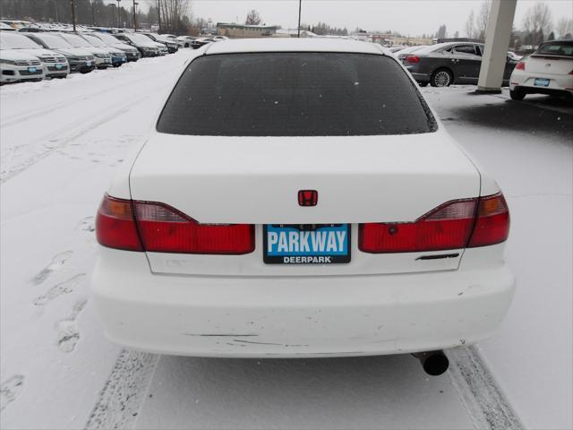 used 2000 Honda Accord car, priced at $2,995