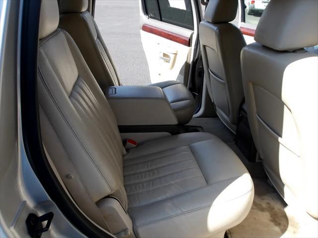 used 2004 Lincoln Aviator car, priced at $4,995