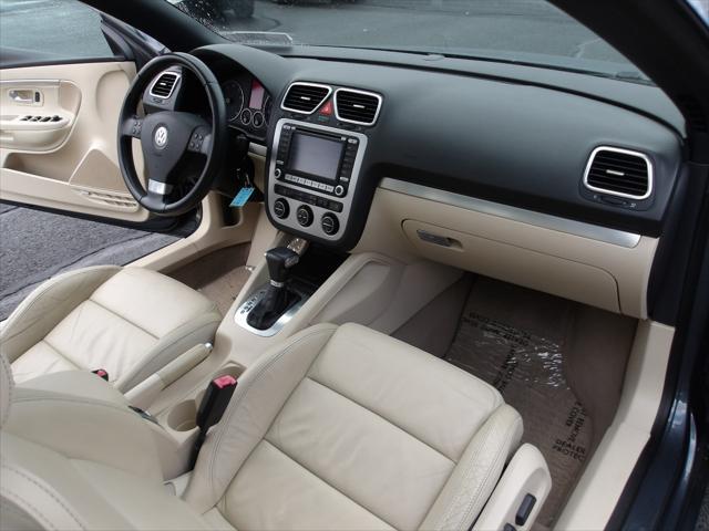 used 2007 Volkswagen Eos car, priced at $6,995