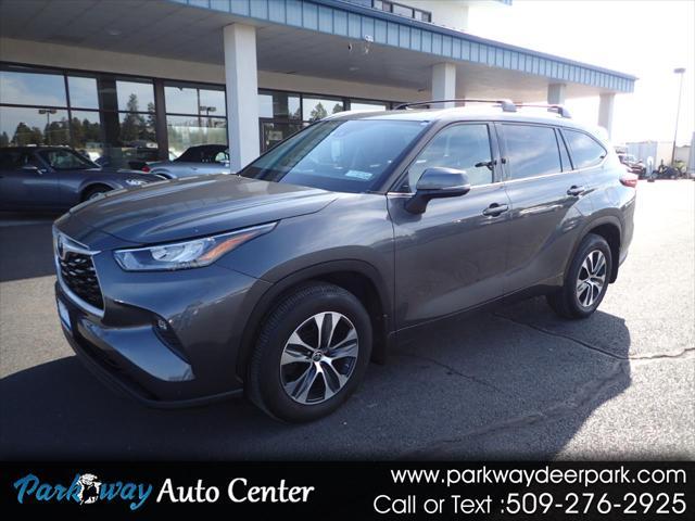 used 2020 Toyota Highlander car, priced at $30,245